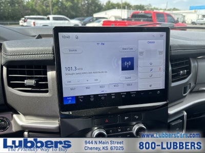 2022 Ford Expedition Max XLT