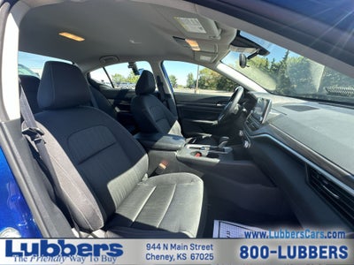 2025 Nissan Altima SV