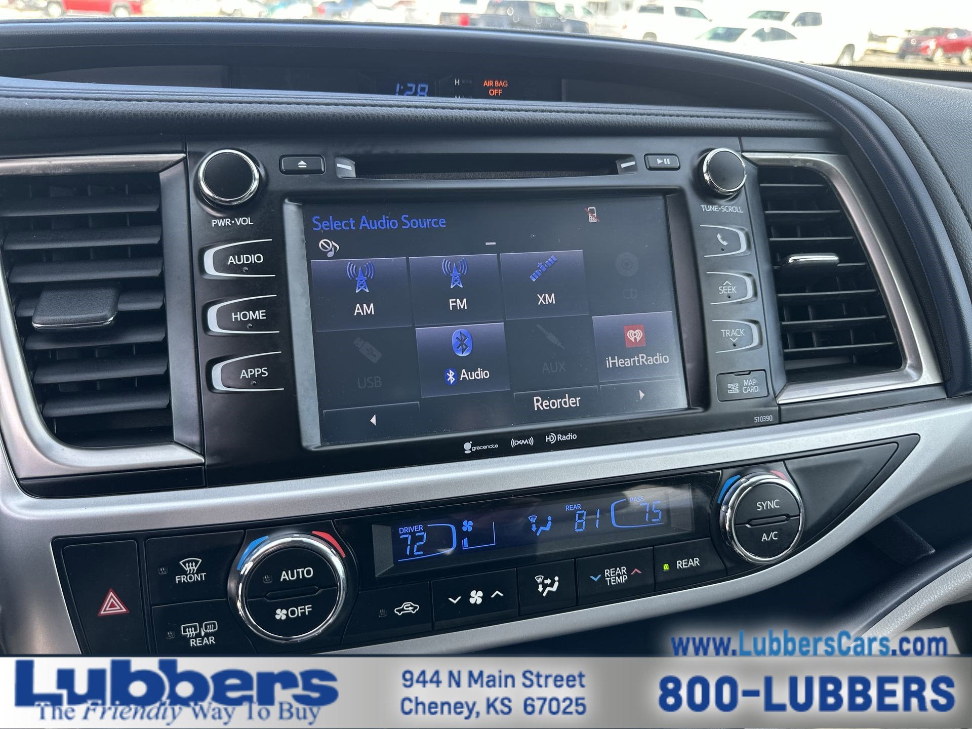 2019 Toyota Highlander SE