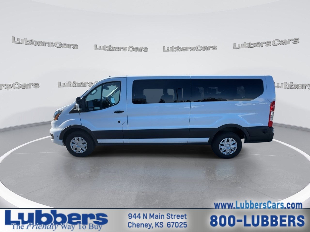 2024 Ford Transit Passenger Wagon XLT