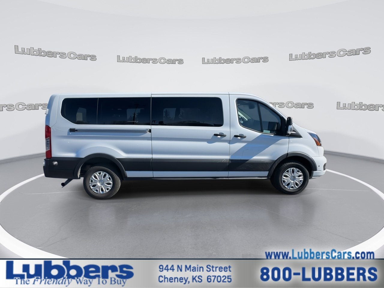 2024 Ford Transit Passenger Wagon XLT
