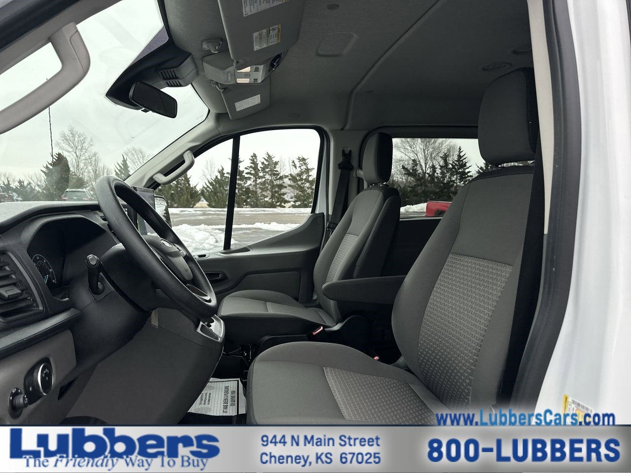 2024 Ford Transit Passenger Wagon XLT