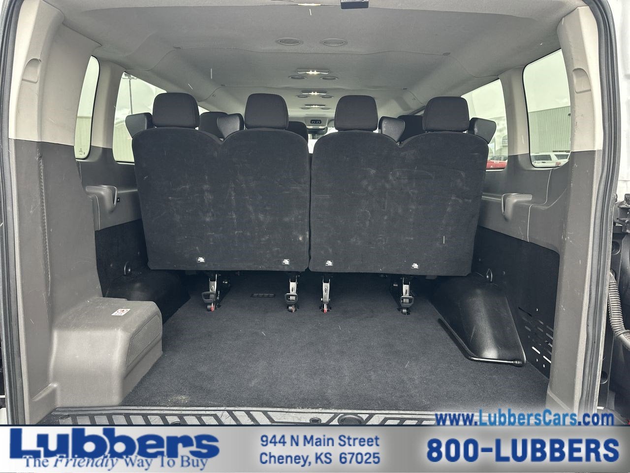 2024 Ford Transit Passenger Wagon XLT