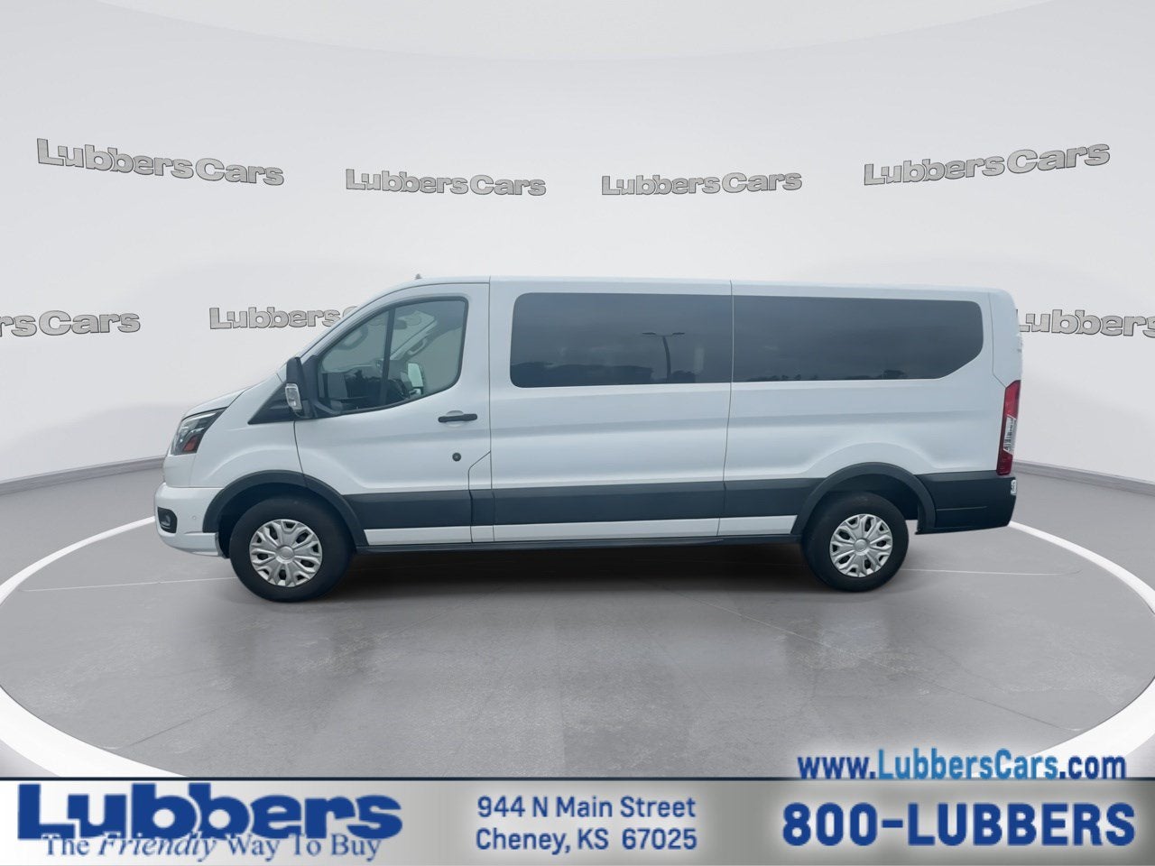 2023 Ford Transit Passenger Wagon XLT