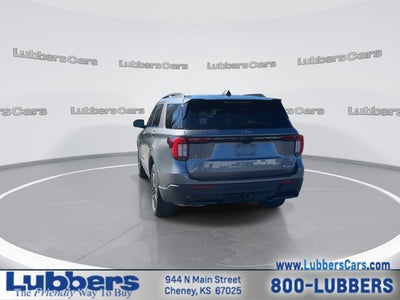 2025 Ford Explorer ST-Line