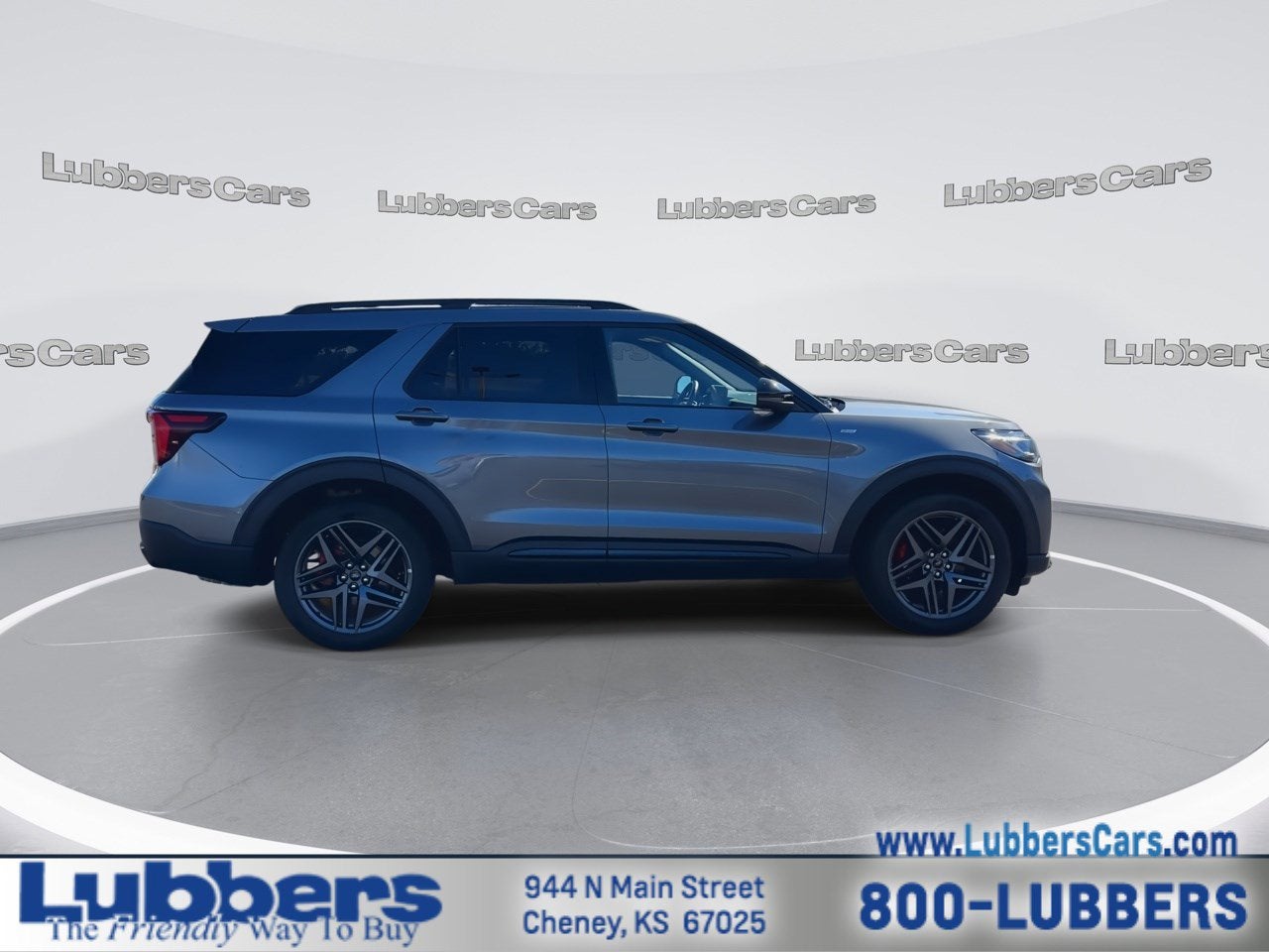 2025 Ford Explorer ST-Line