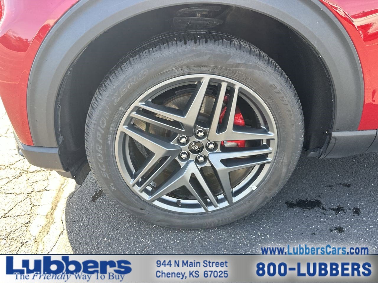 2025 Ford Explorer ST-Line