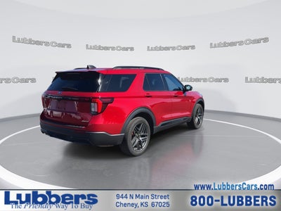 2025 Ford Explorer ST-Line