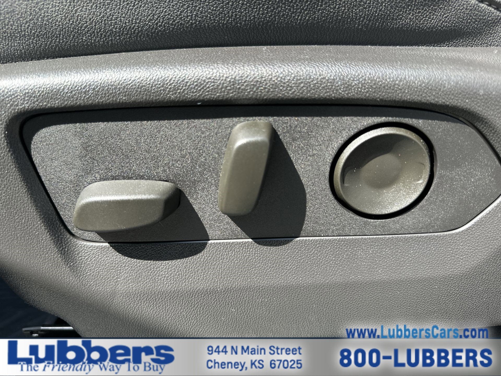 2024 Chevrolet Silverado 1500 LTZ - Photo 12