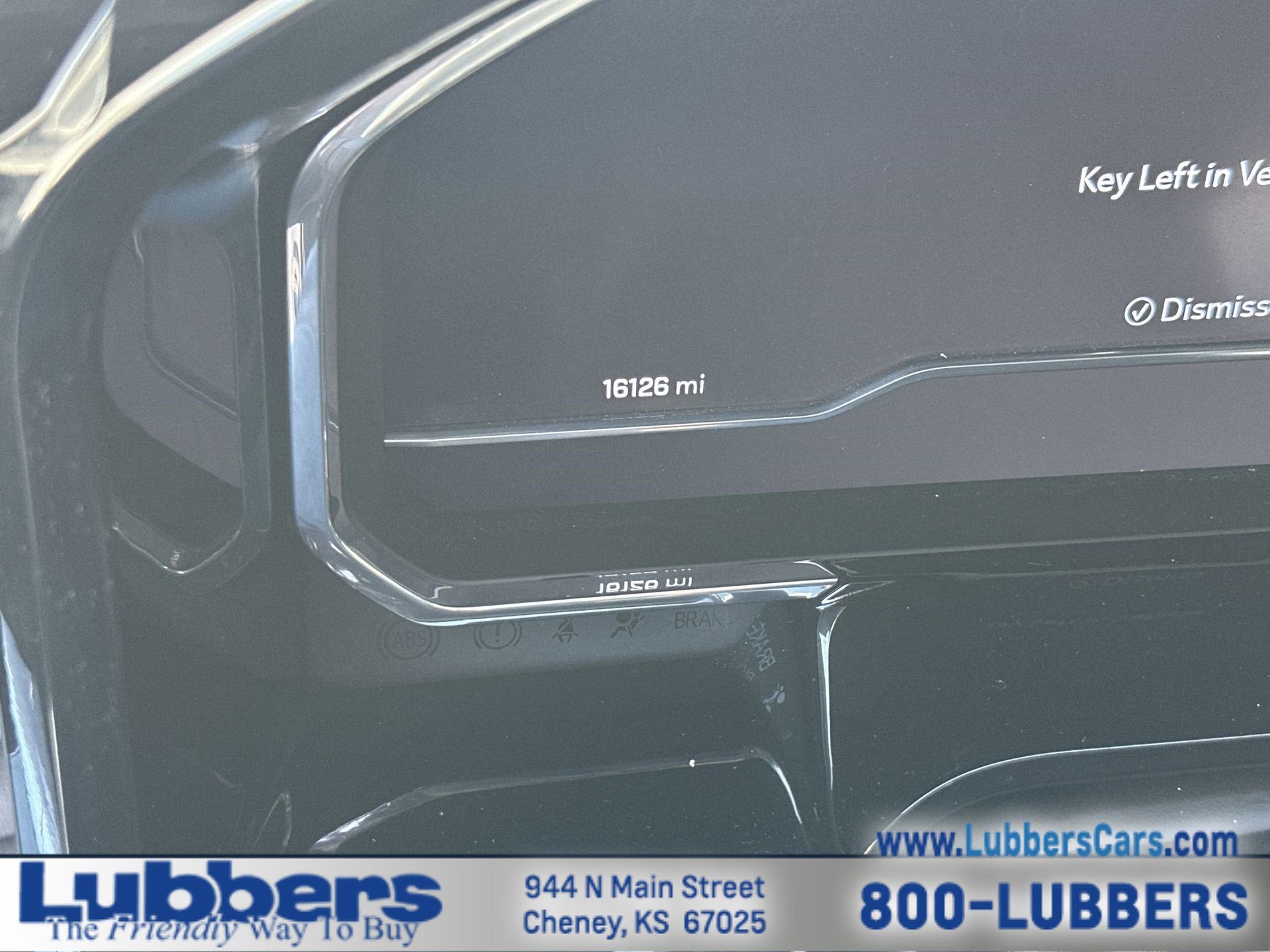 2024 Chevrolet Silverado 1500 LTZ - Photo 15