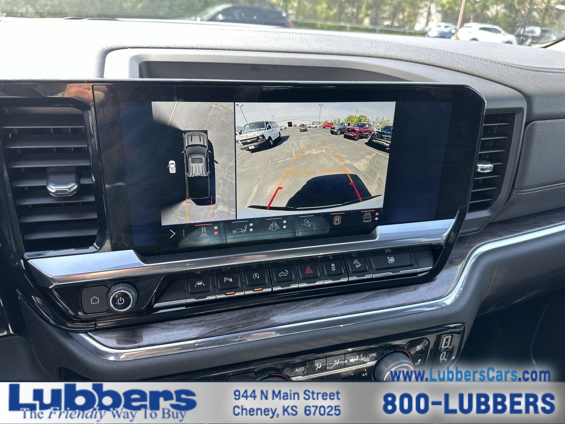 2024 Chevrolet Silverado 1500 LTZ - Photo 17