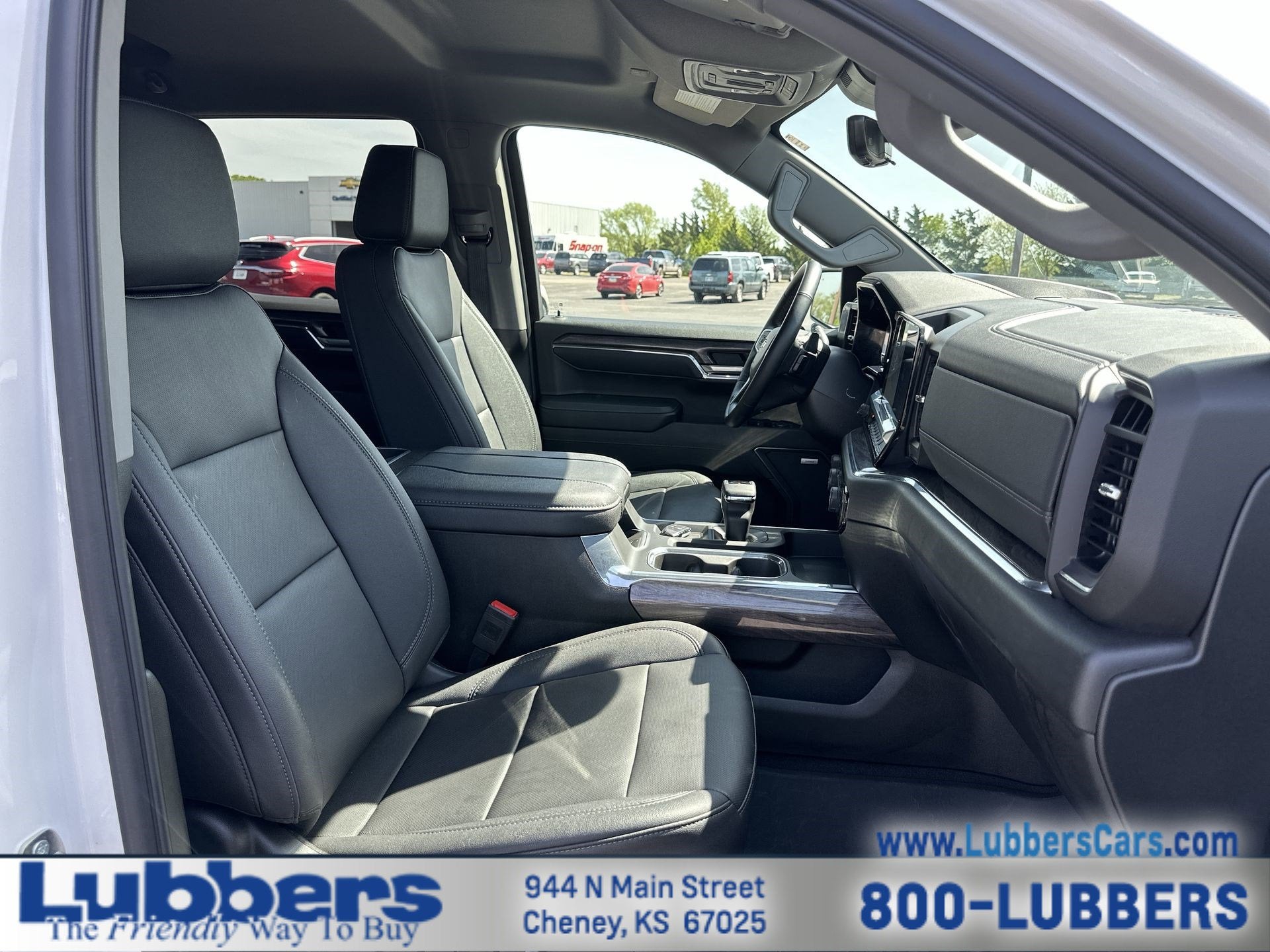 2024 Chevrolet Silverado 1500 LTZ - Photo 23