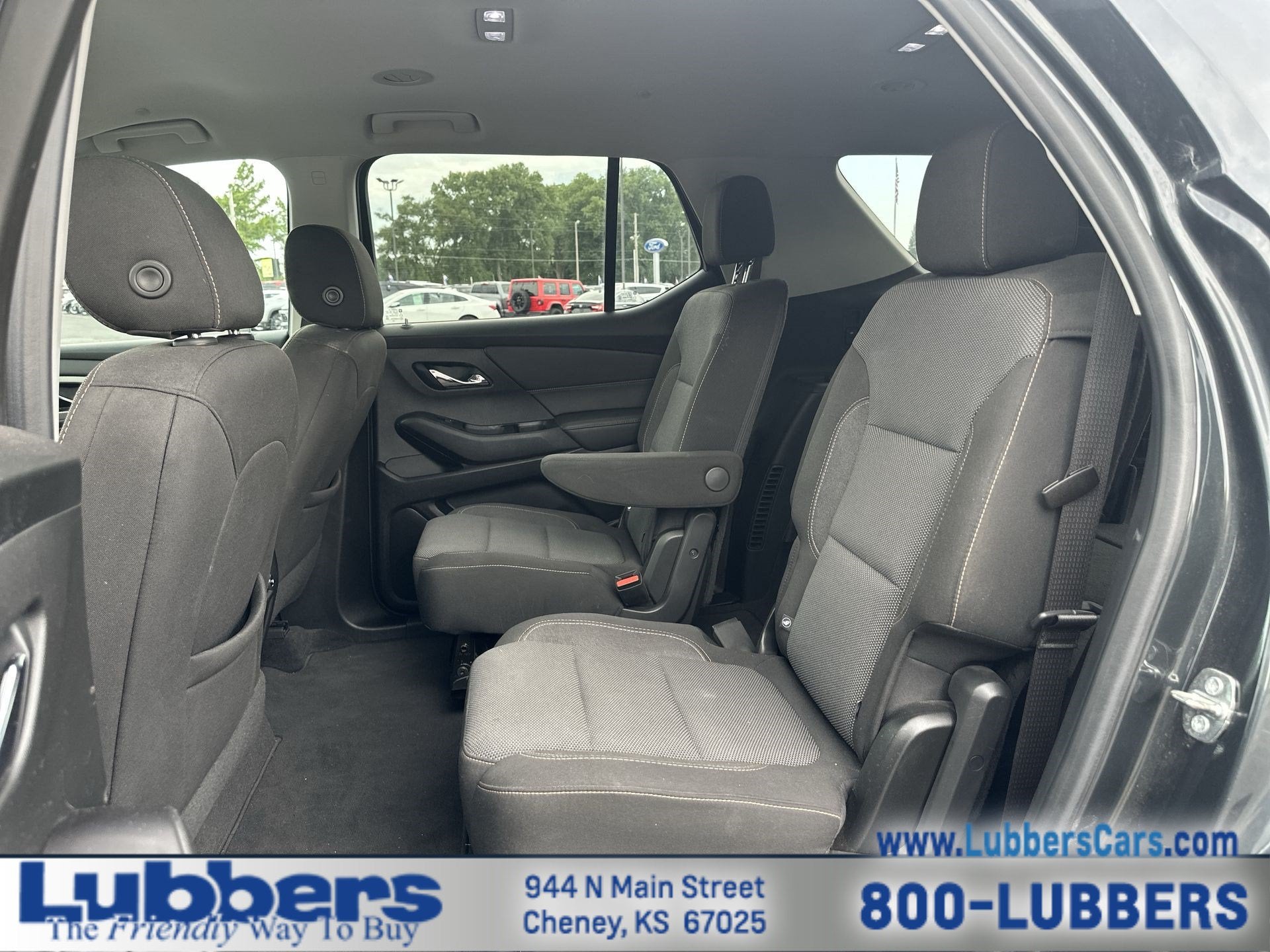 2020 Chevrolet Traverse LT Cloth