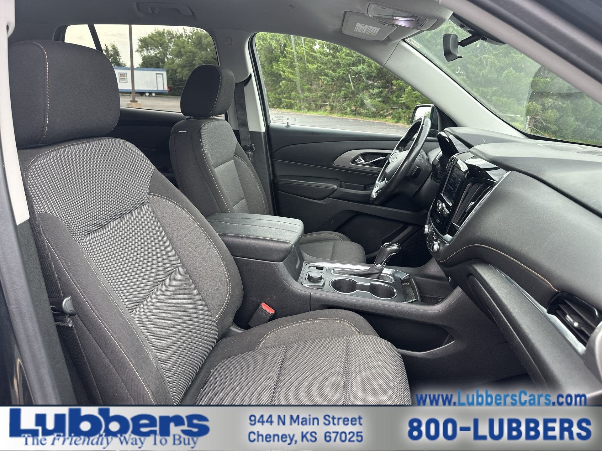 2020 Chevrolet Traverse LT Cloth