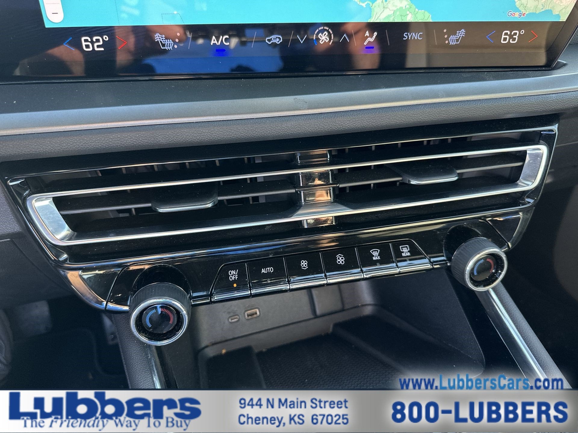 2025 Chevrolet Traverse FWD LT