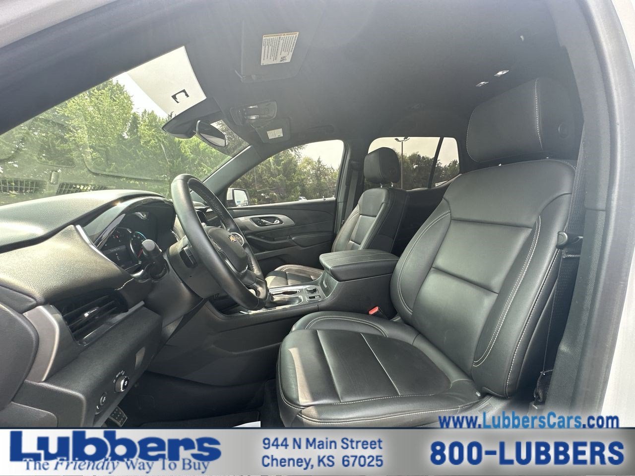 2023 Chevrolet Traverse LT Leather