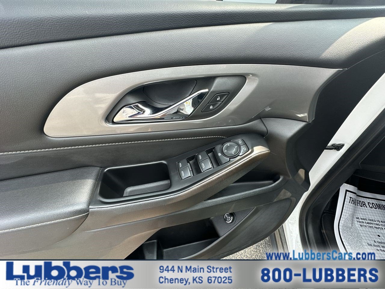 2023 Chevrolet Traverse LT Leather
