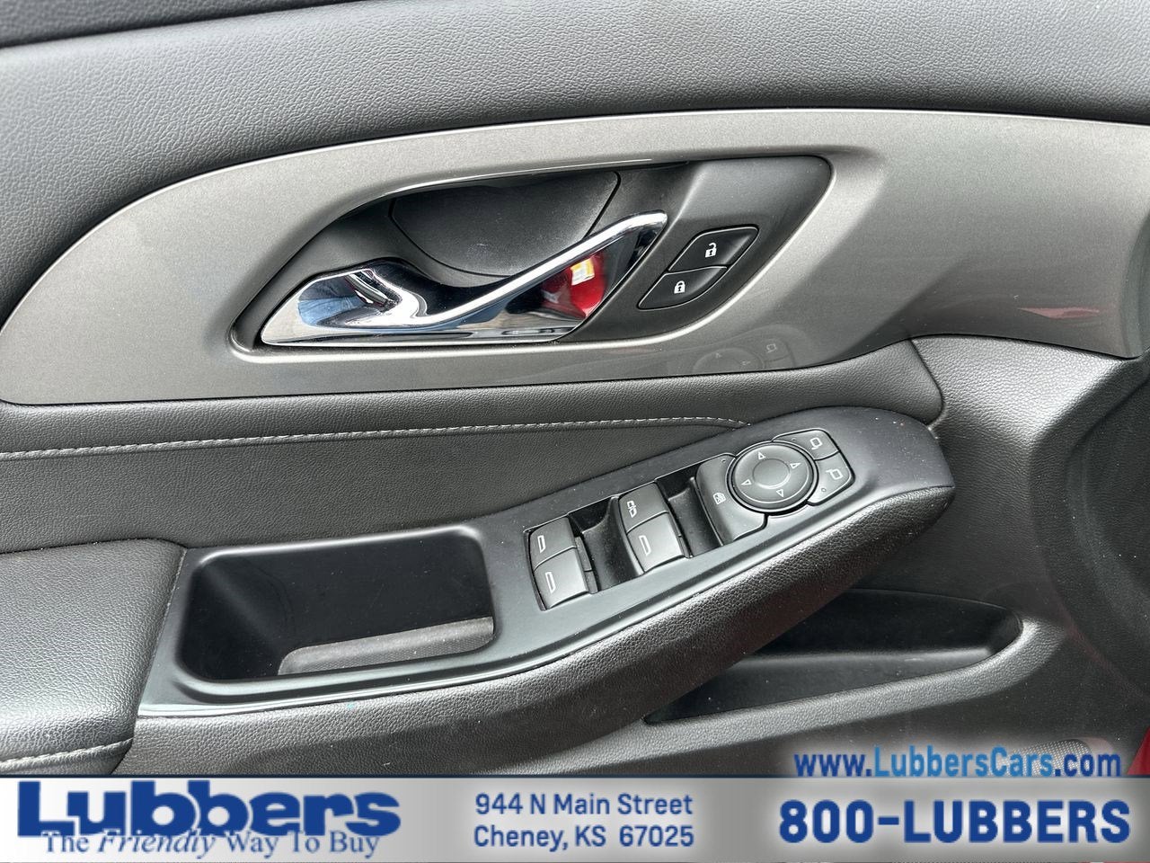 2023 Chevrolet Traverse LT Cloth