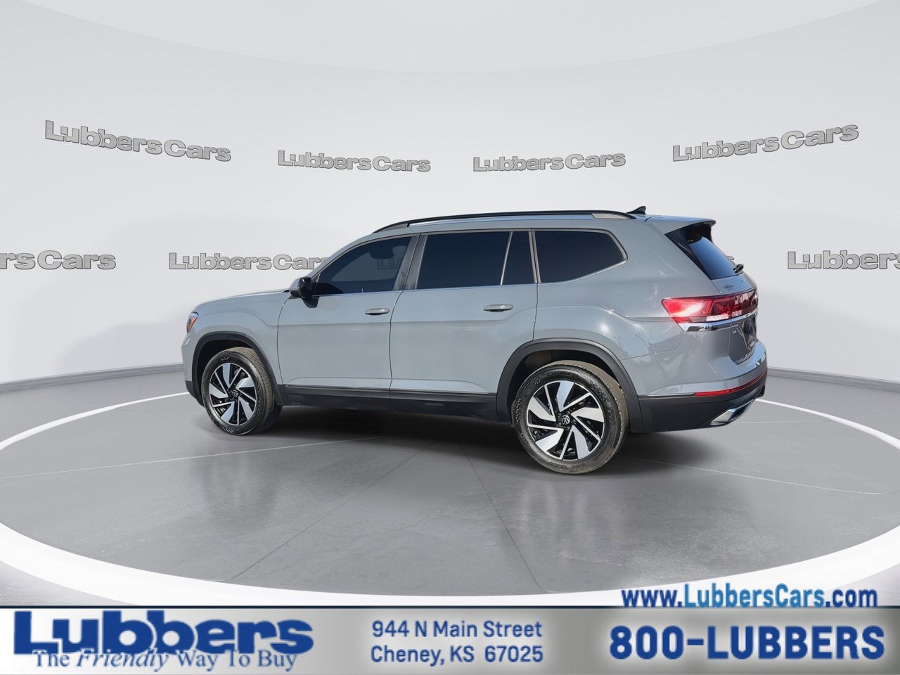 2025 Volkswagen Atlas 2.0T SE w/Technology