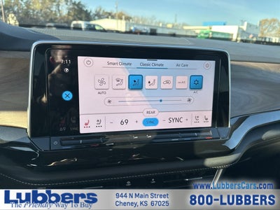 2025 Volkswagen Atlas 2.0T SE w/Technology