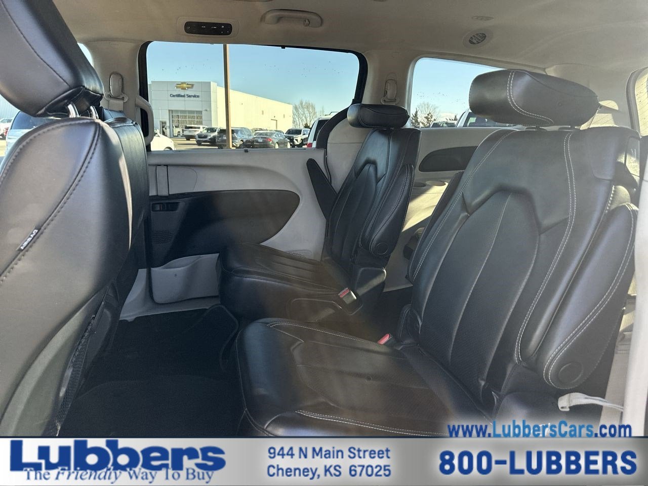 2023 Chrysler Pacifica Touring L