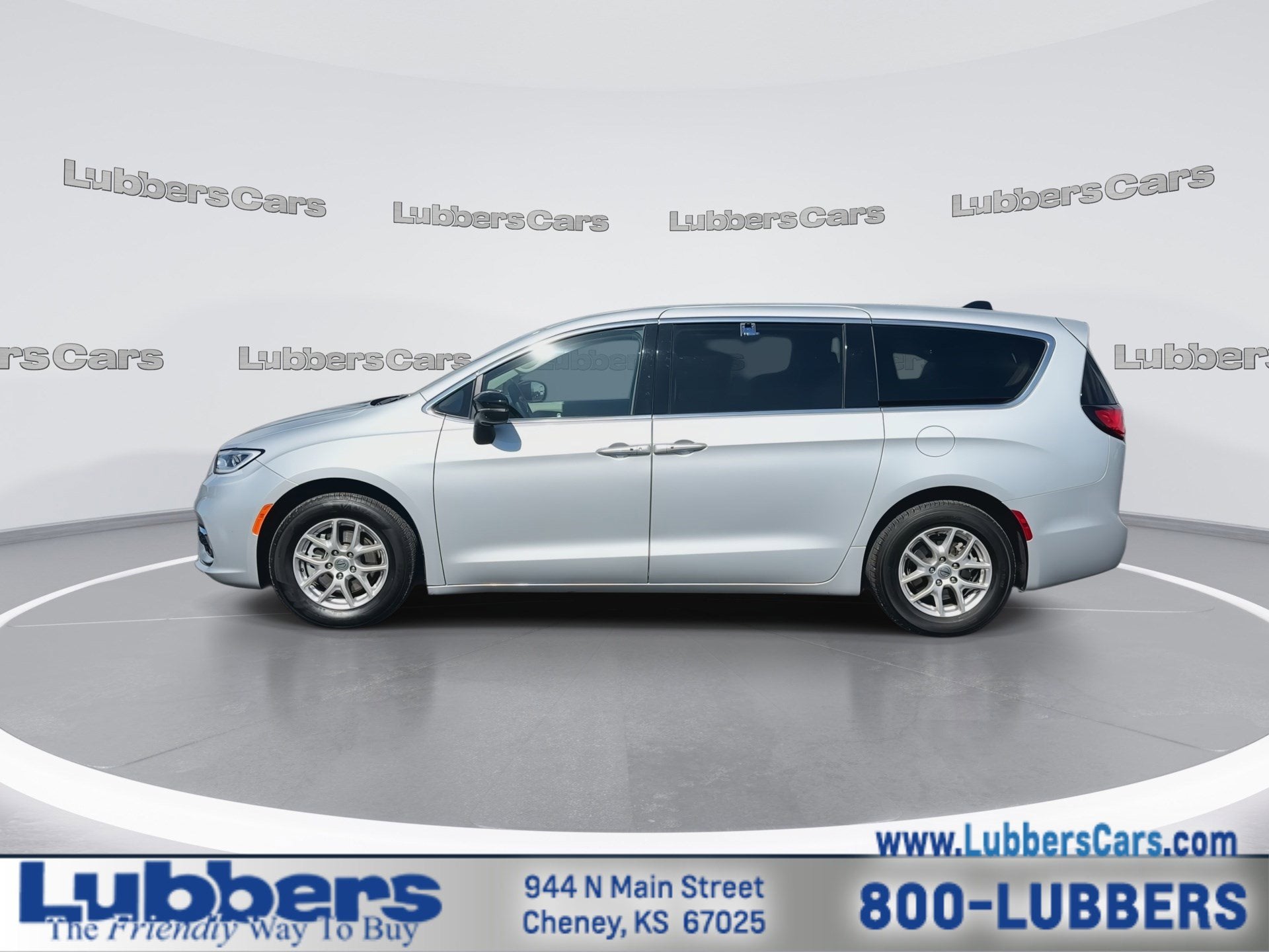 2024 Chrysler Pacifica Touring L