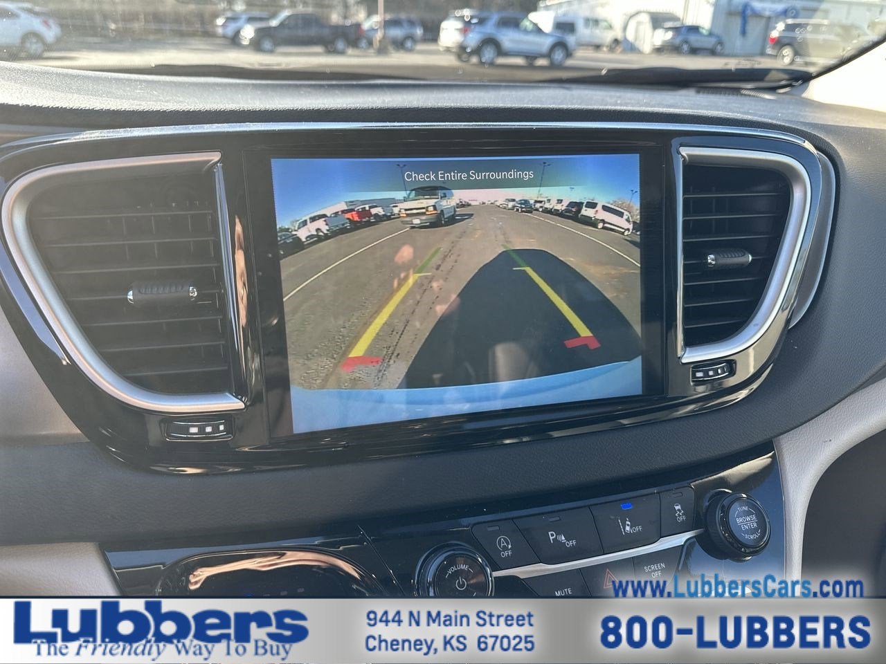 2024 Chrysler Pacifica Touring L