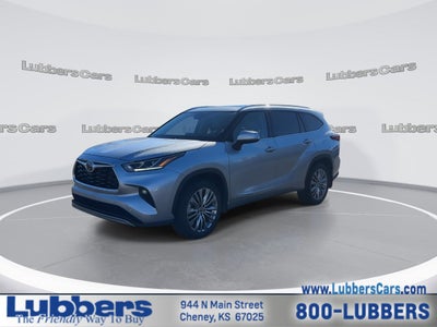 2022 Toyota Highlander Platinum